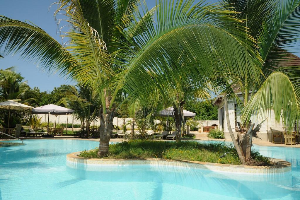 Lotfa Resort Diani Praia de Diani Exterior foto